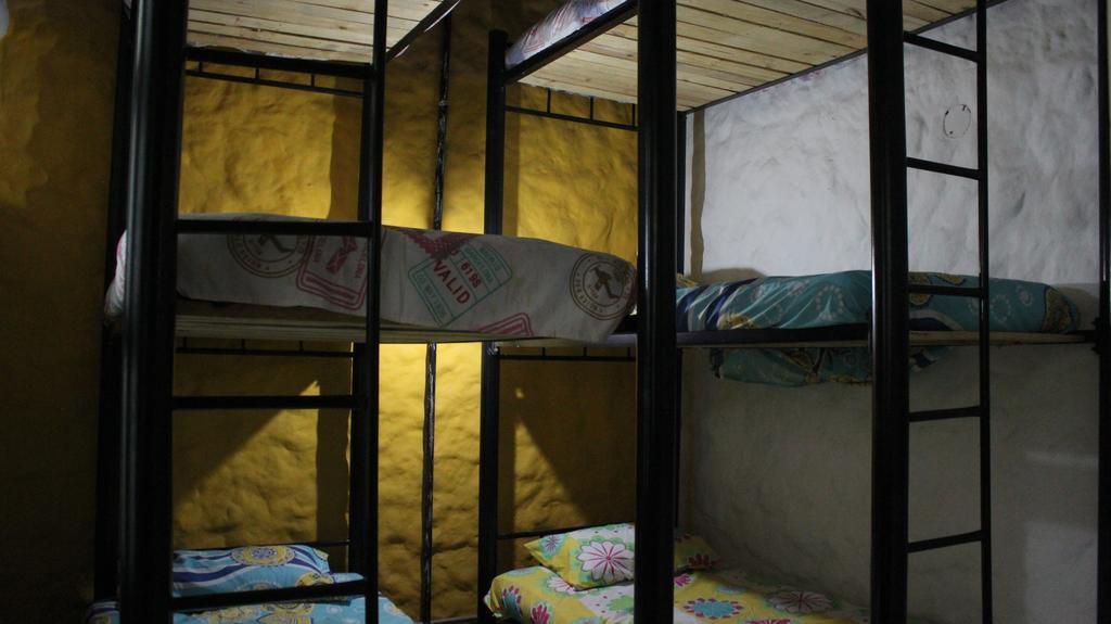 Mila Hostel Medellín Extérieur photo