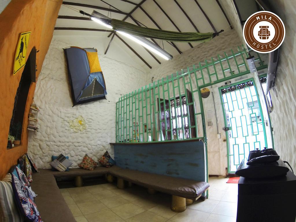 Mila Hostel Medellín Extérieur photo